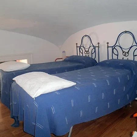 Appartement Sleeps 4 Atrani