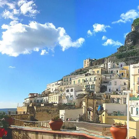 Sleeps 4 * Atrani